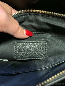 Červeno černá kabelka do ruky - 4