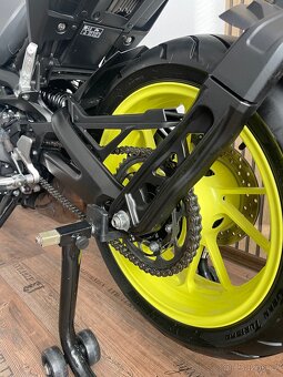 Yamaha MT-09 - 4