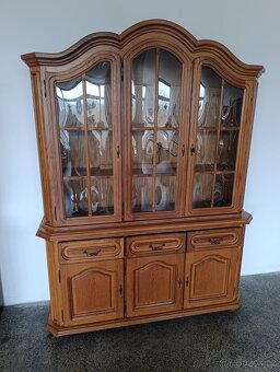 Rustikální kredenc, příborník s vitrínou, nábytek z masívu - 4