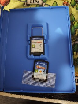 PS Vita 1. generace OLED + 4GB originál + 128GB SD - 4