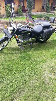 YAMAHA dragstar XVS 250 - 4