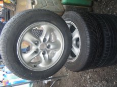 Pneu s disky,Mercedes,Mazda a jiné - 4