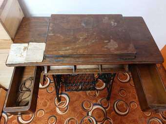 Prodám šicí stroj Singer - 4