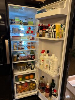 Americká lednice SAMSUNG RS A+++H 7 UNBP - 4