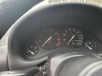 Opel Corsa 1,4 - 4