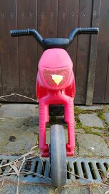 Dětské odrážedlo motorka, růžové, plně funkční - 4