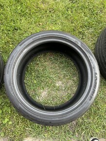 Letní pneu 245/40 R18 - 4