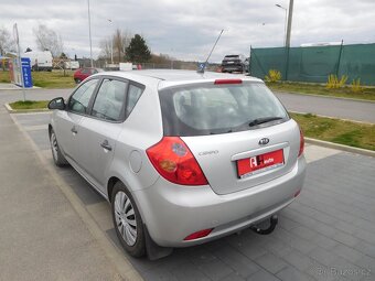 Kia Cee'd 1.4i CVVT 16V Comfort, 80 kW, Klima - 4