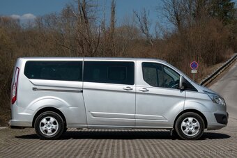 Ford Tourneo Custom 2.2 TDCi L1H1 T300 - 4