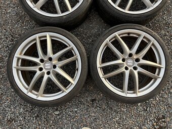 Alu orig letní sada Seat FR 5F 5x112 8J ET53 235/35 R19 - 4