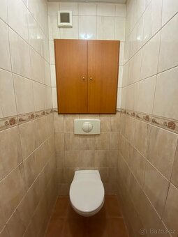 PRONÁJEM bytu 1+1, 37m2, Orlová, Kpt. Jaroše - 4