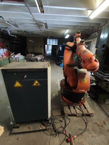 Svařovací Robot Kuka KR 125/3 - 4