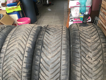 alu kola superb 3 5x112, nové pneu - 4