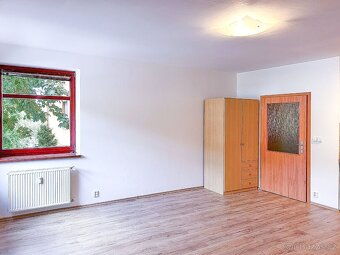 Pronájem bytu 1+kk, 37 m² Kralupy nad Vltavou. - 4