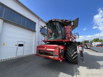 Sklízecí mlátička Case IH AF9250 - 4
