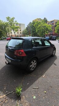Volkswagen Golf V 1.9 tdi 2006 rv.
2006
1.9 tdi - 4