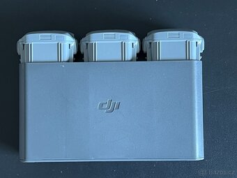 DJI Air 3 Fly More Combo (DJI RC 2) - 4
