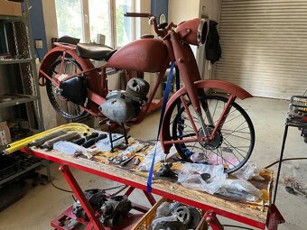 ČZ 150 C,pevný rám z roku 1950 - 4