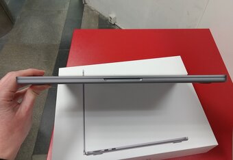 Apple MacBook Air 13" 2022 M2 16GB/256GB zár. 5/2026 Apple - 4