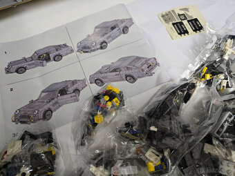 STAVEBNICE Creator Expert 10262 Bondův Aston Martin DB5 - 4