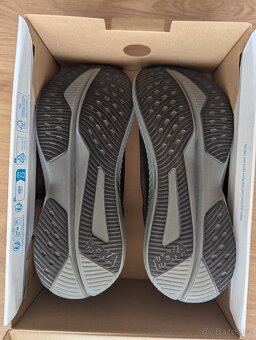 Hoka Mach 6 vel. 44 - 4