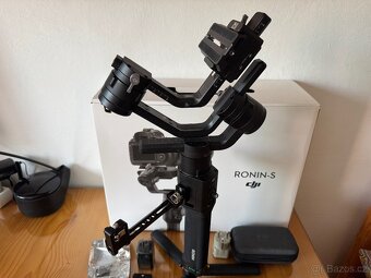 Na prodej: DJI Ronin-S Stabilizátor pro kameru – Černý - 4