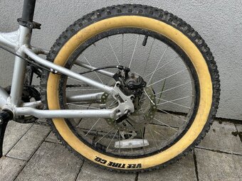 Dětské kolo VITUS 20” s kotoučovými brzdami - 4