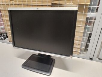 PC Fujitsu intel i5 / 8GB / SSD/ GT710 2GB - 4