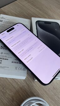 iPhone 15 pro 128gb black titan zánovní/nový - 4