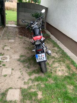 Rieju RS3 125 NKD – sportovní naháč s duší Yamahy - 4