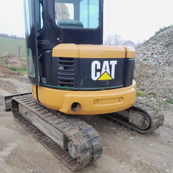 Bagr CAT 304 - 4