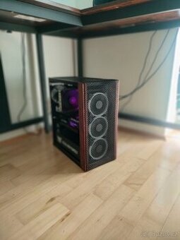 Nový herní RX9070XT; AMD 9 ; X870E, DDR5 128GB, SSD 4TB - 4