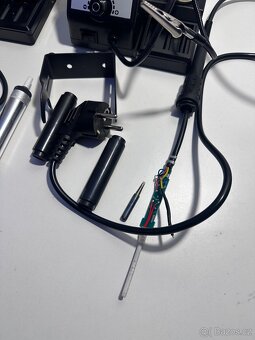 2 x YIHUA 926LED-IV 60W pájecí stanice - 4