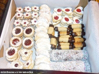 POCTIVÉ DOMÁCÍ VÁNOČNÍ CUKROVÍ 15 DRUHŮ - 4