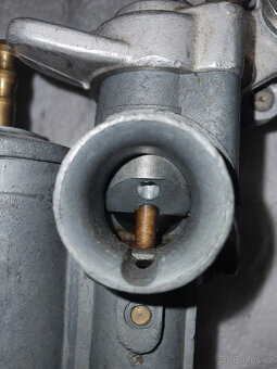 Karburátory na centrály Jikov, VEB Vergaser - 4