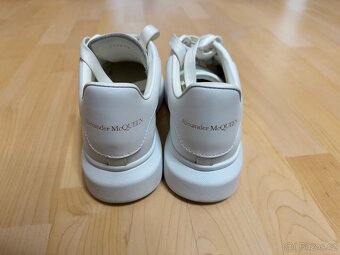 Alexander McQueen - 4