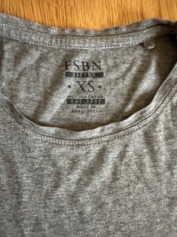 Set triček vel.34 - 4