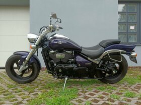 Suzuki m 800 Intruder - 4