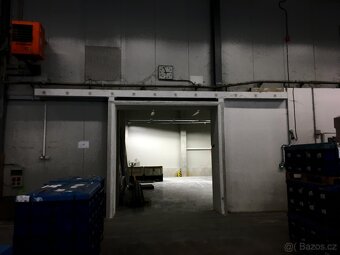 POSUVNÁ PROTIPOŽÁRNÍ KOVOVÁ VRATA 3X3,3M - 4