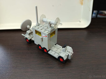 LEGO Space 894 Mobile Ground Tracking Station - 4