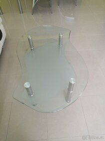 Set skleněný jídelní stůl + 4 židle + konferenční stolek - 4