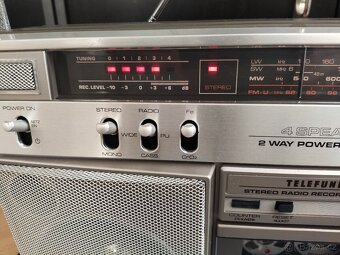 Radiomagnetofon TELEFUNKEN CR-30 - 4