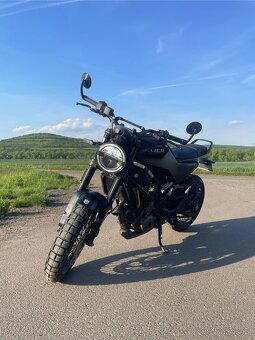 Husqvarna Svartpilen 401 (2023) - 4