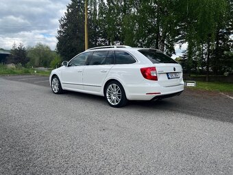 PRODÁM ŠKODU SUPERB II FACELIFT 3.6 FSI - 4