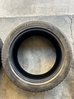 235/45/R18 - 4