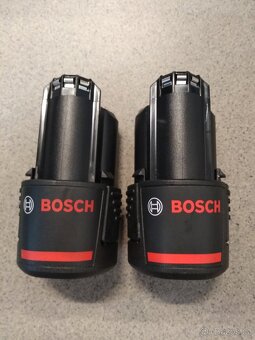 Nabíječka Bosch GAL 1230 CV+ 2 baterie 12V, ,Li-ion3Ah - 4