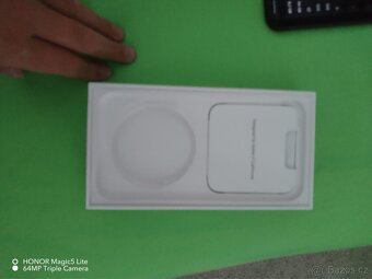 iPhone 11 - 4