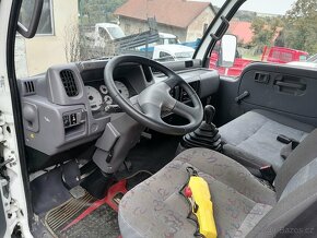 Nissan Cabstár 3.0 TDI - 4