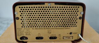 Bakelitové rádio Philips Philetta - 4