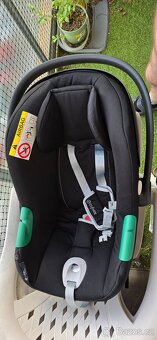 CYBEX Silver Aton B2 i-Size Volcano Black + Base One - 4
